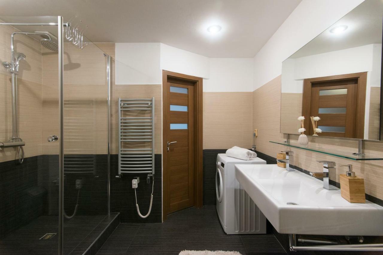 Spacious Apartment Near Wenceslas Square Prag Dış mekan fotoğraf
